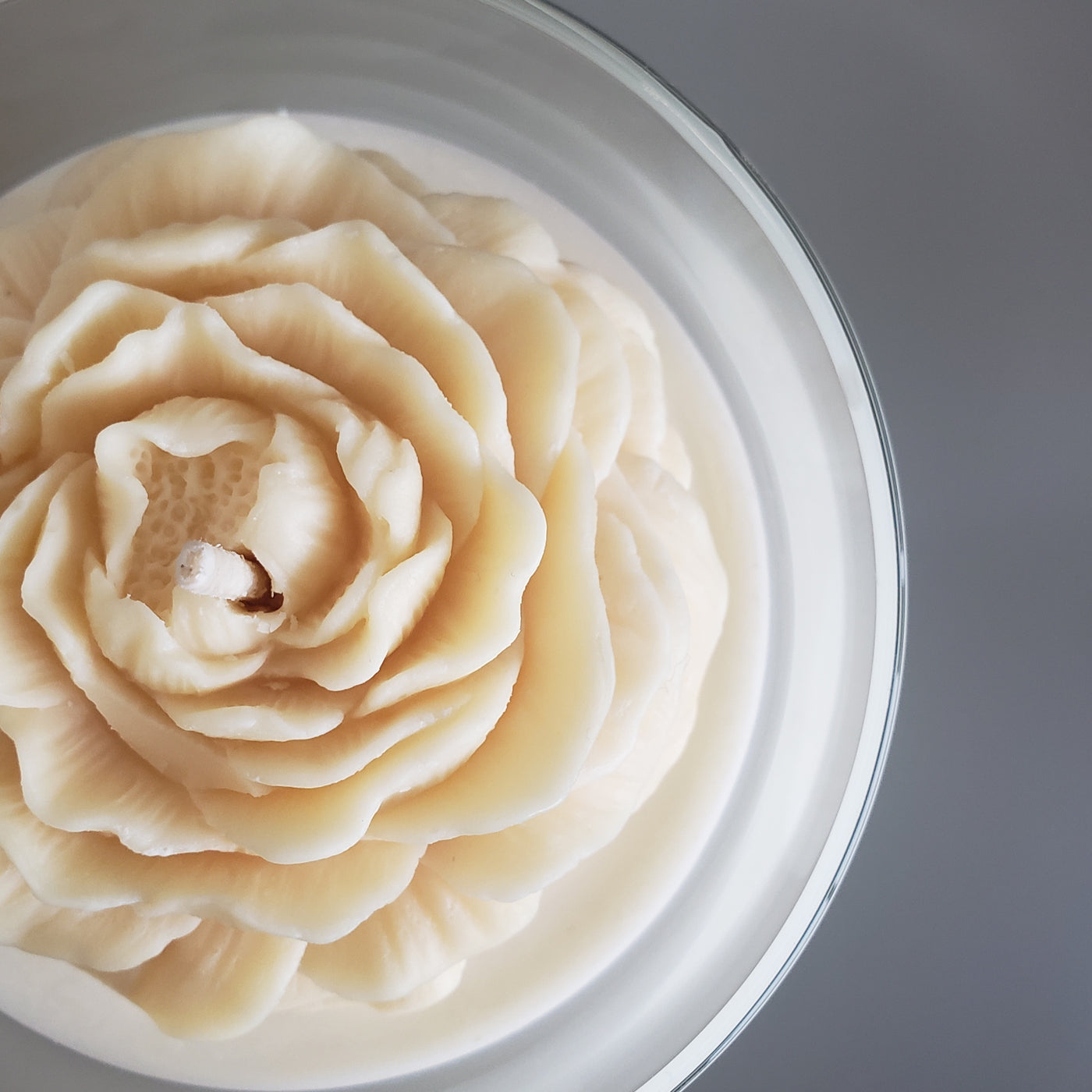 Clear Peony Candle - Ivory