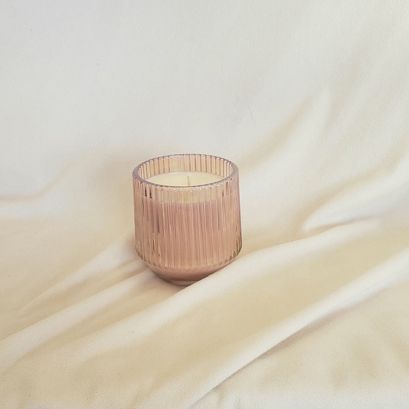 (Classic Scents) Pink Retro Ribbed Candle