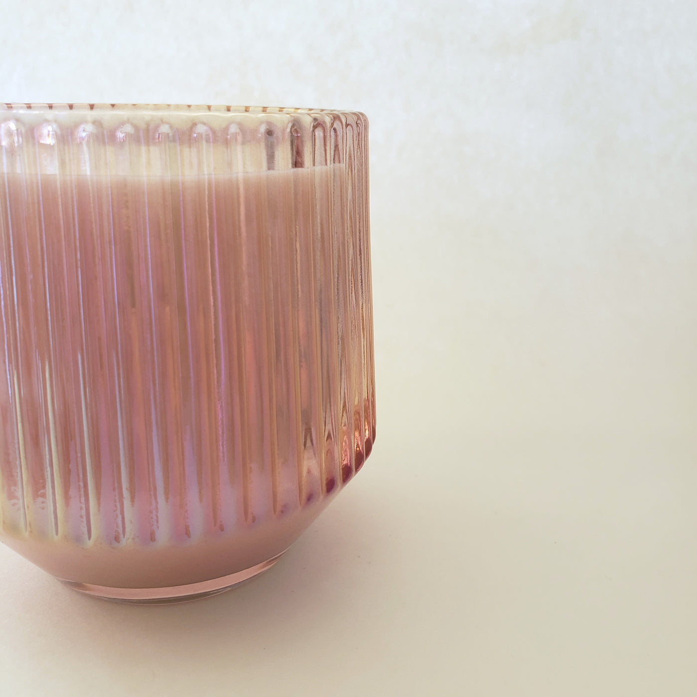(Summer Scents) Pink Retro Ribbed Candle